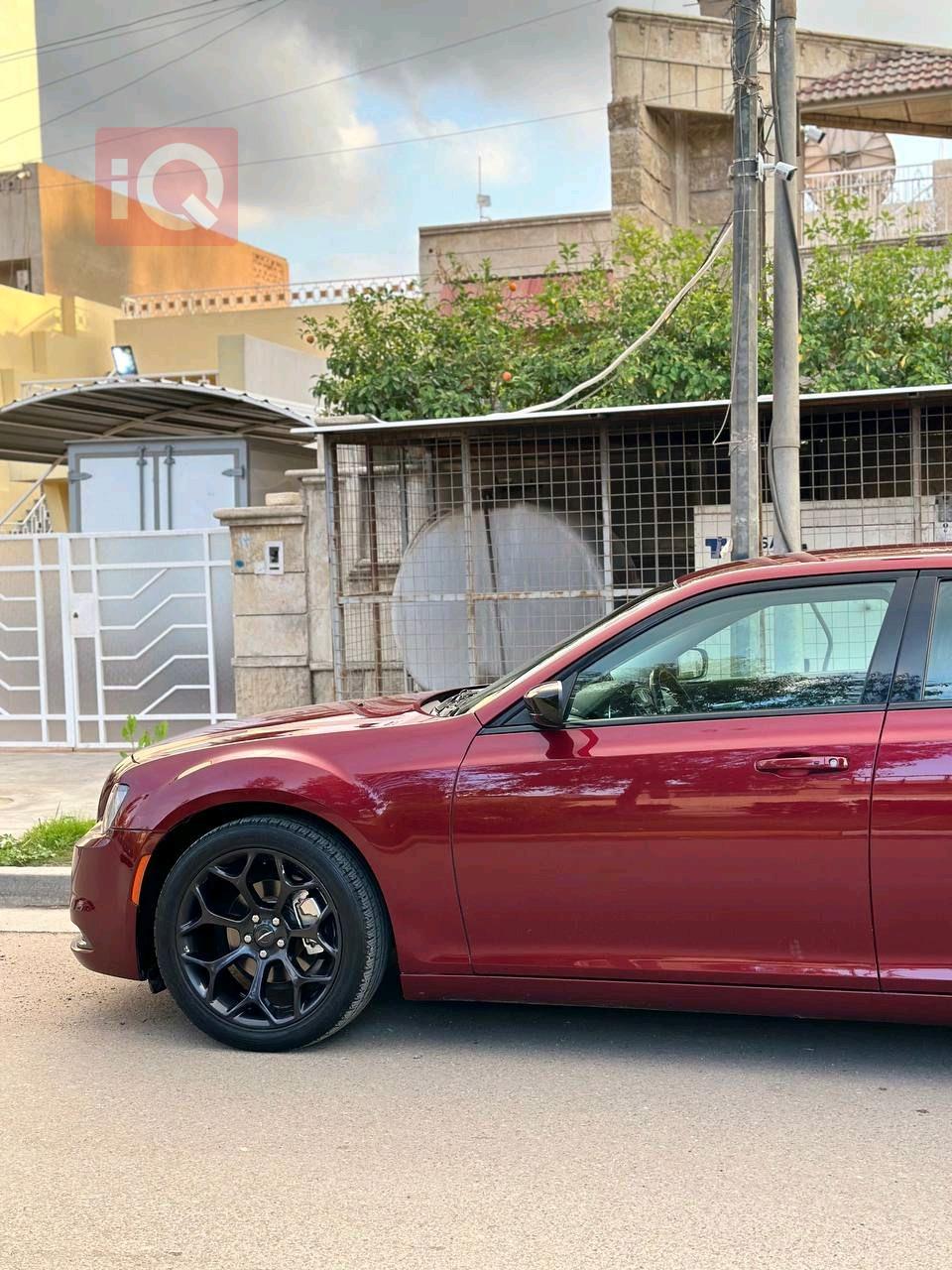 کرایسلەر 300